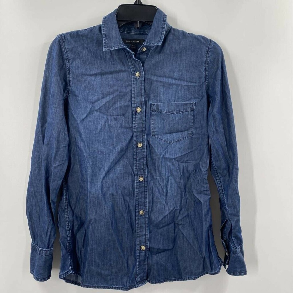 Banana Republic Denim Button Down Shirt